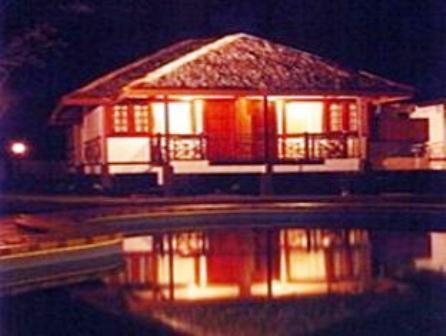 קואנטאן Duta Sands Beach Resort מראה חיצוני תמונה