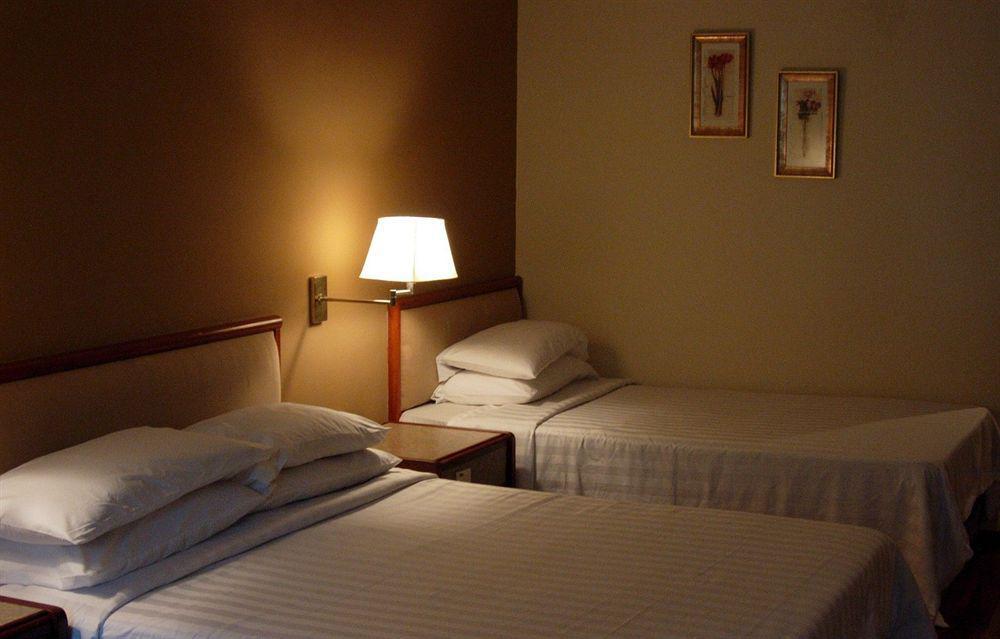 קואנטאן Duta Sands Beach Resort חדר תמונה